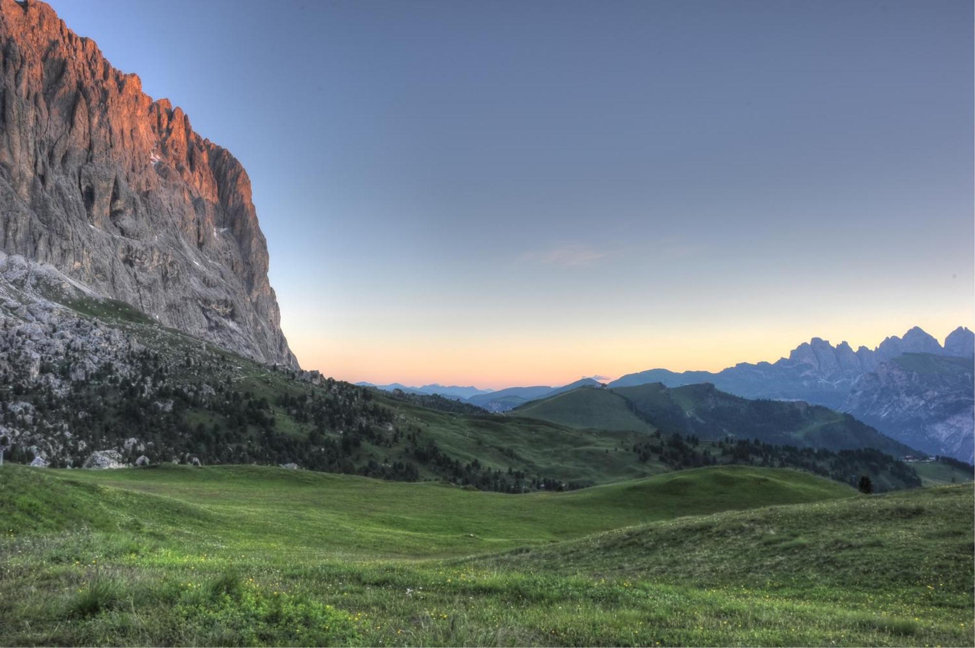 Garni Hotel Iris Selva di Val Gardena Bagian luar foto